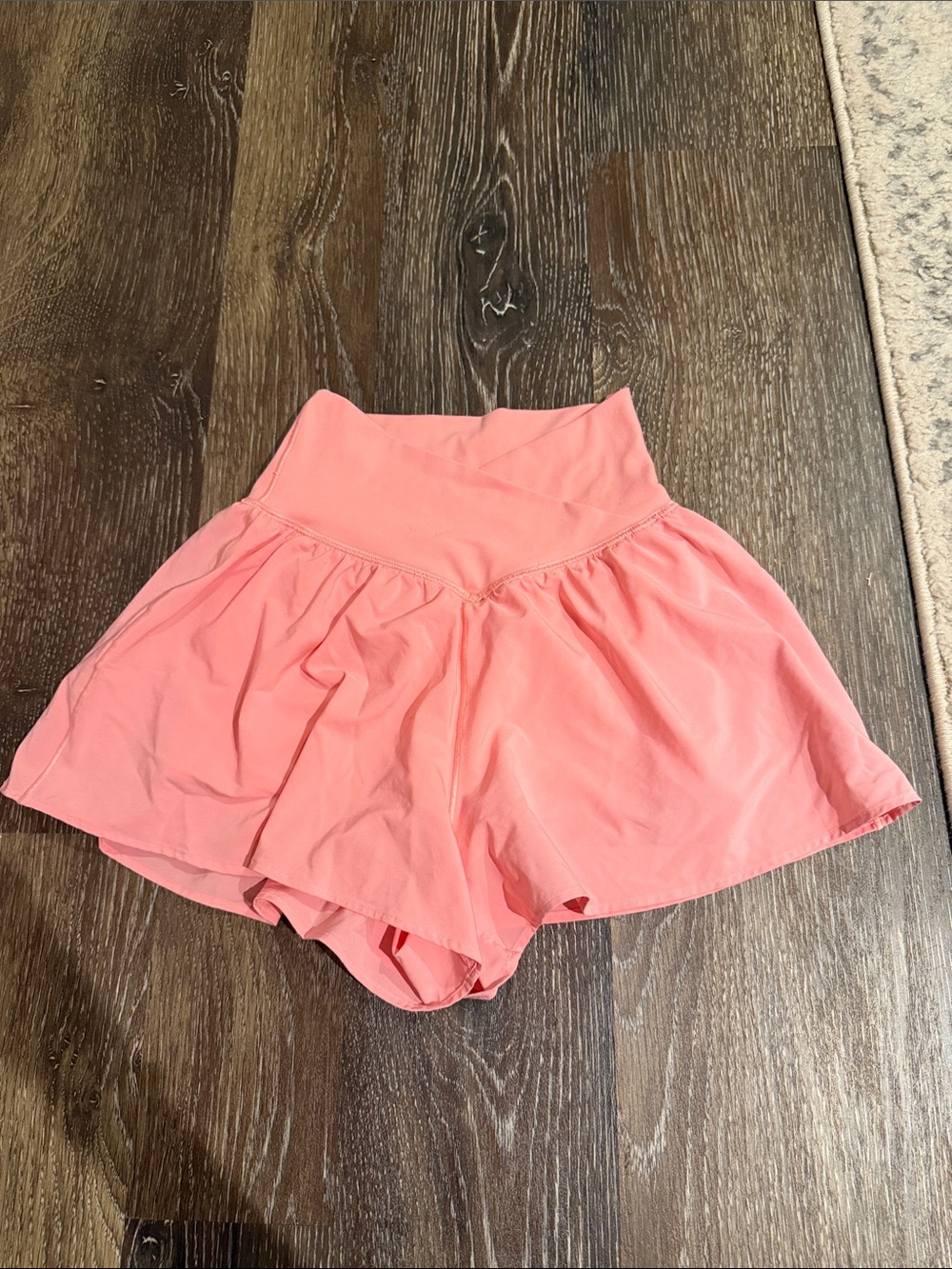Aeire offline High-Waist Coral Skort Shorts